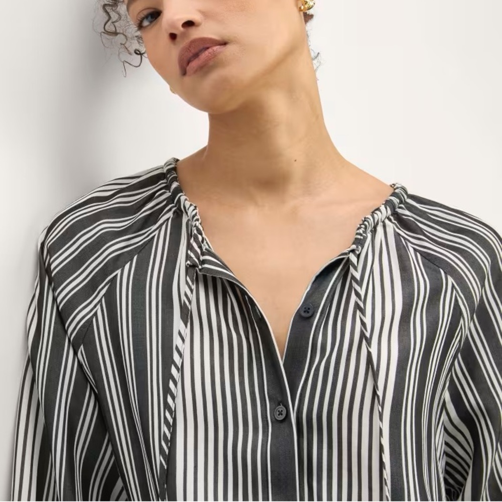 NWT Everlane Gathered Shirt in Butterlite, Black/Bone, S - Picture 4 of 6